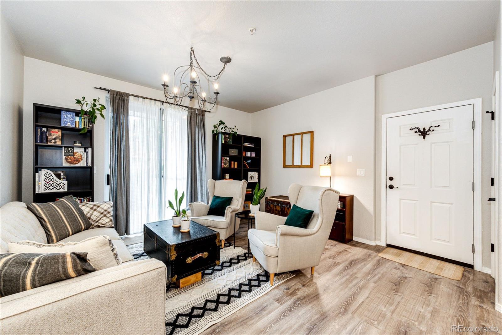 1631 W Canal Circle Littleton CO 80120