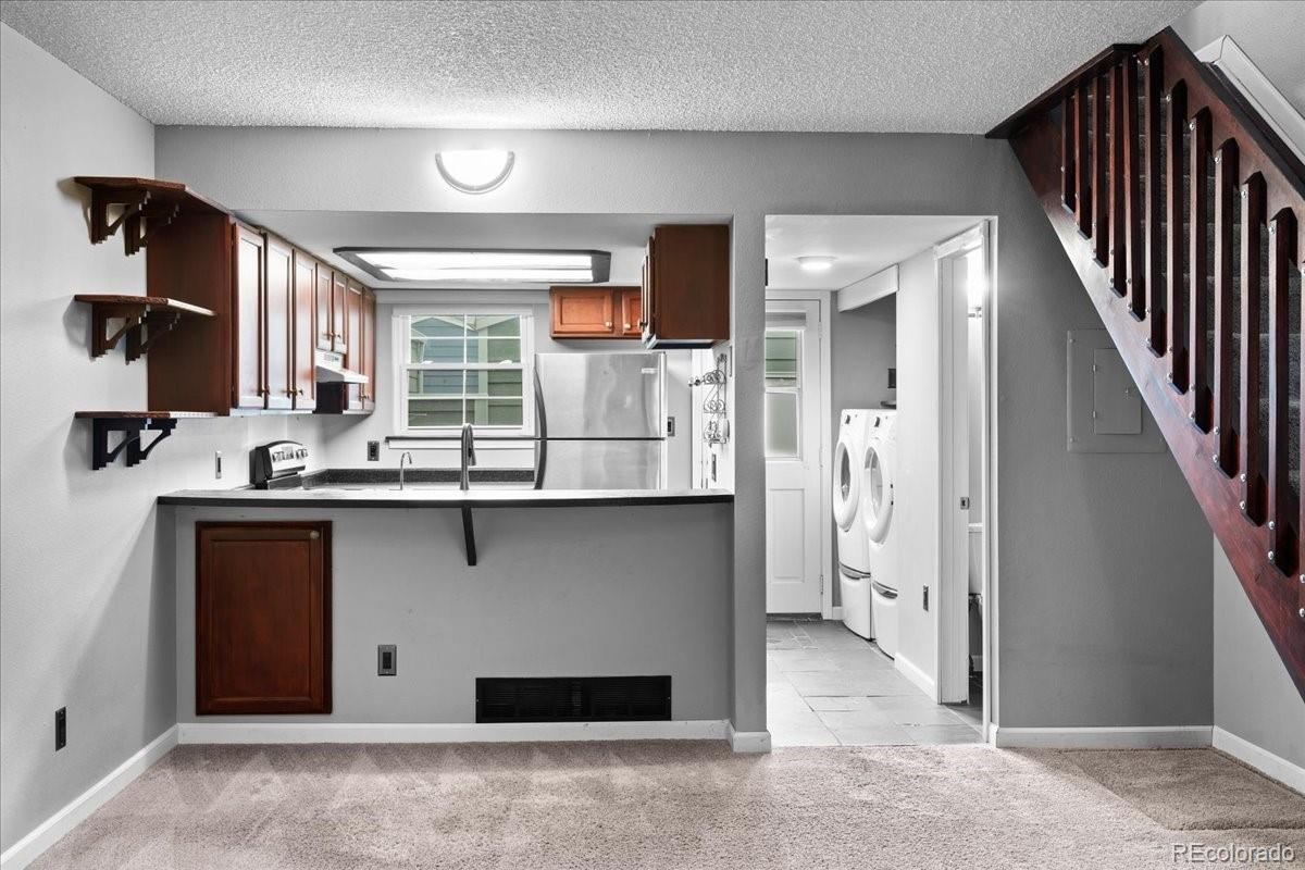 1919 S Balsam Street Lakewood CO 80227