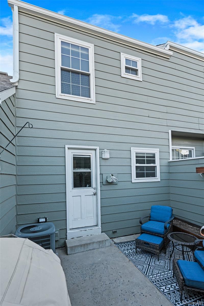 1919 S Balsam Street Lakewood CO 80227
