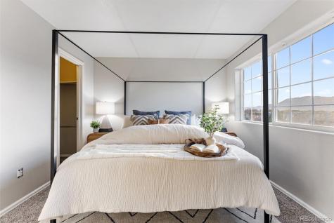 672 Cima Vista Point Colorado Springs CO 80916