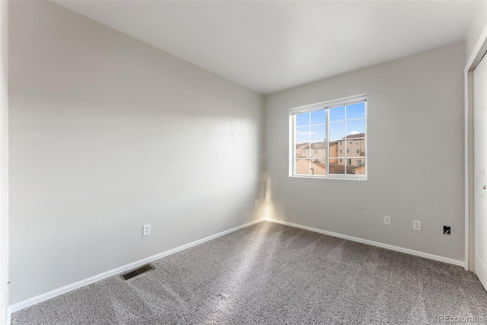 672 Cima Vista Point Colorado Springs CO 80916