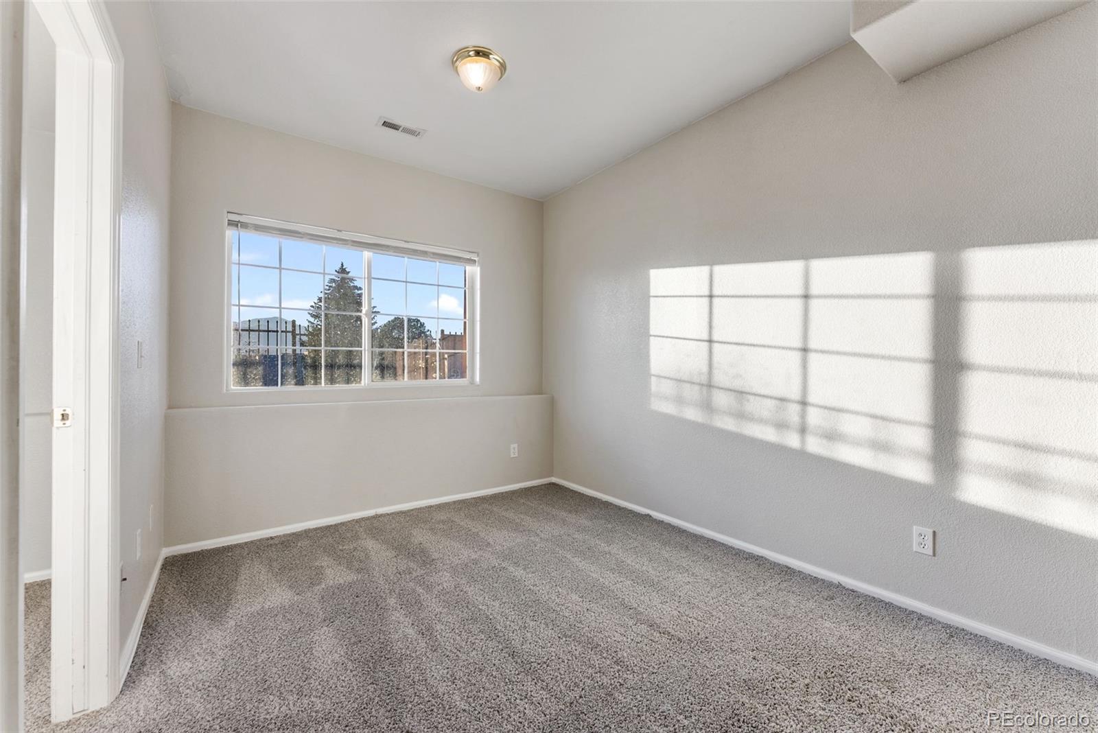 672 Cima Vista Point Colorado Springs CO 80916
