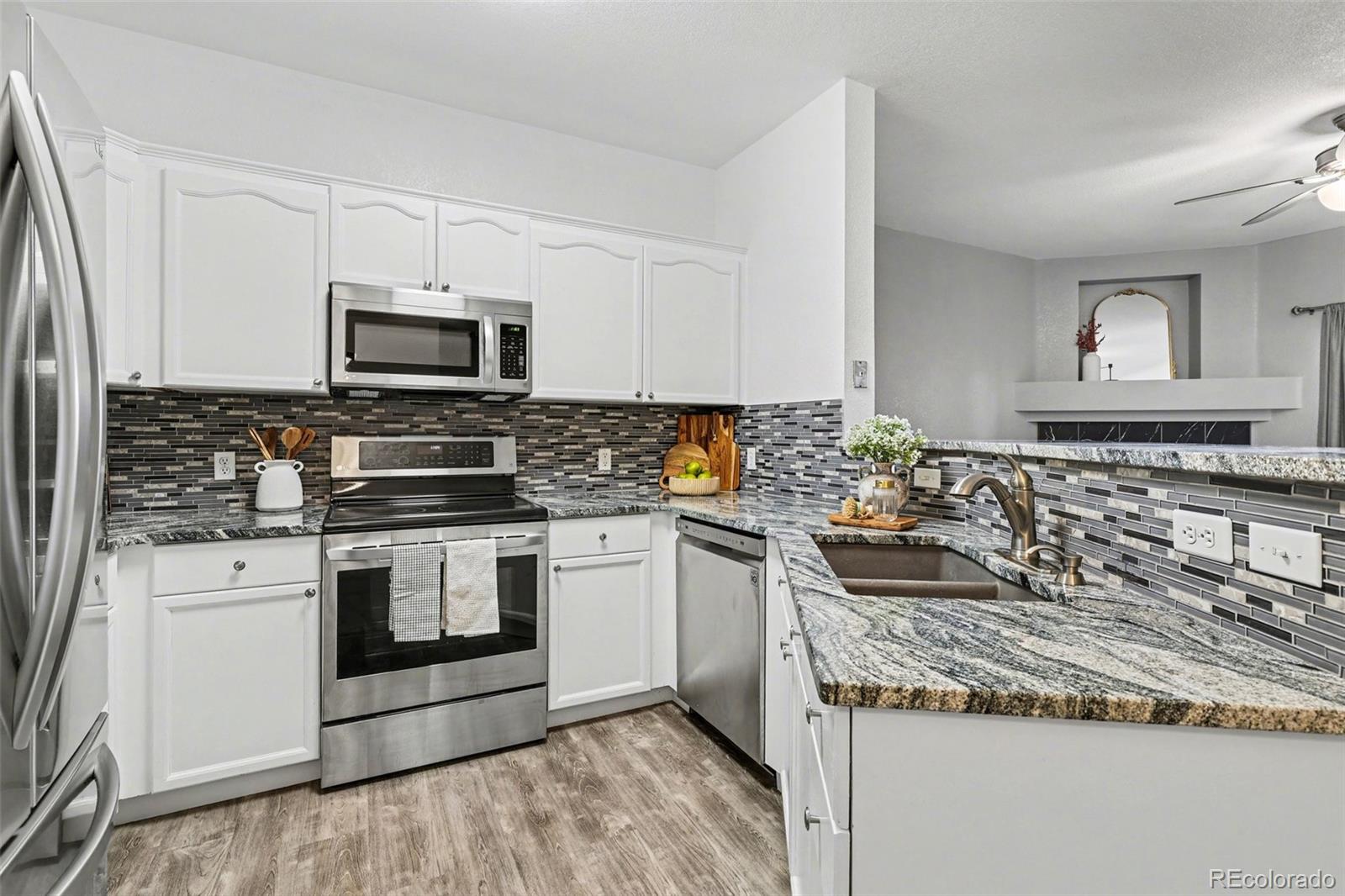 8374 S Holland Way Littleton CO 80128