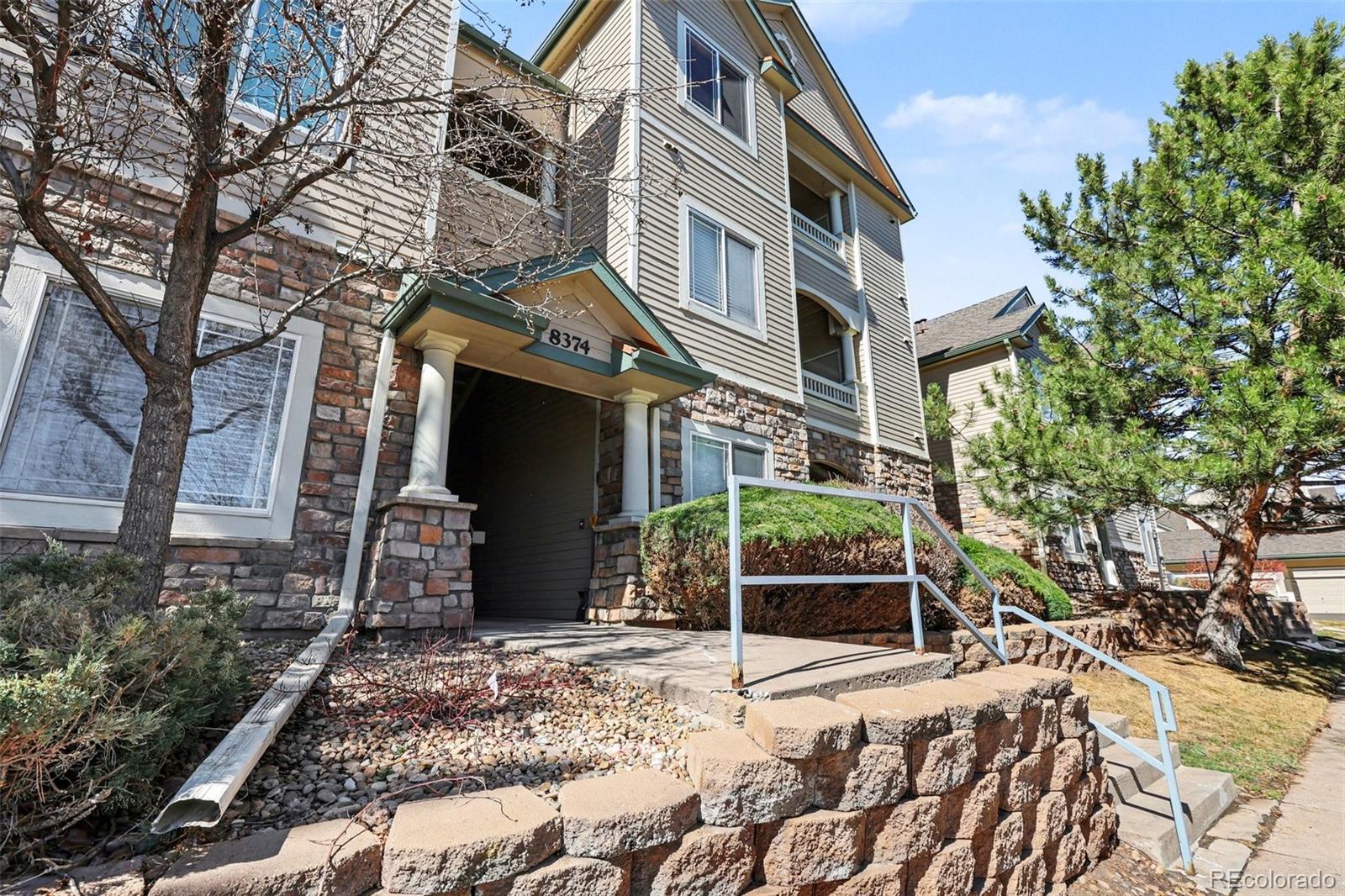 8374 S Holland Way Littleton CO 80128