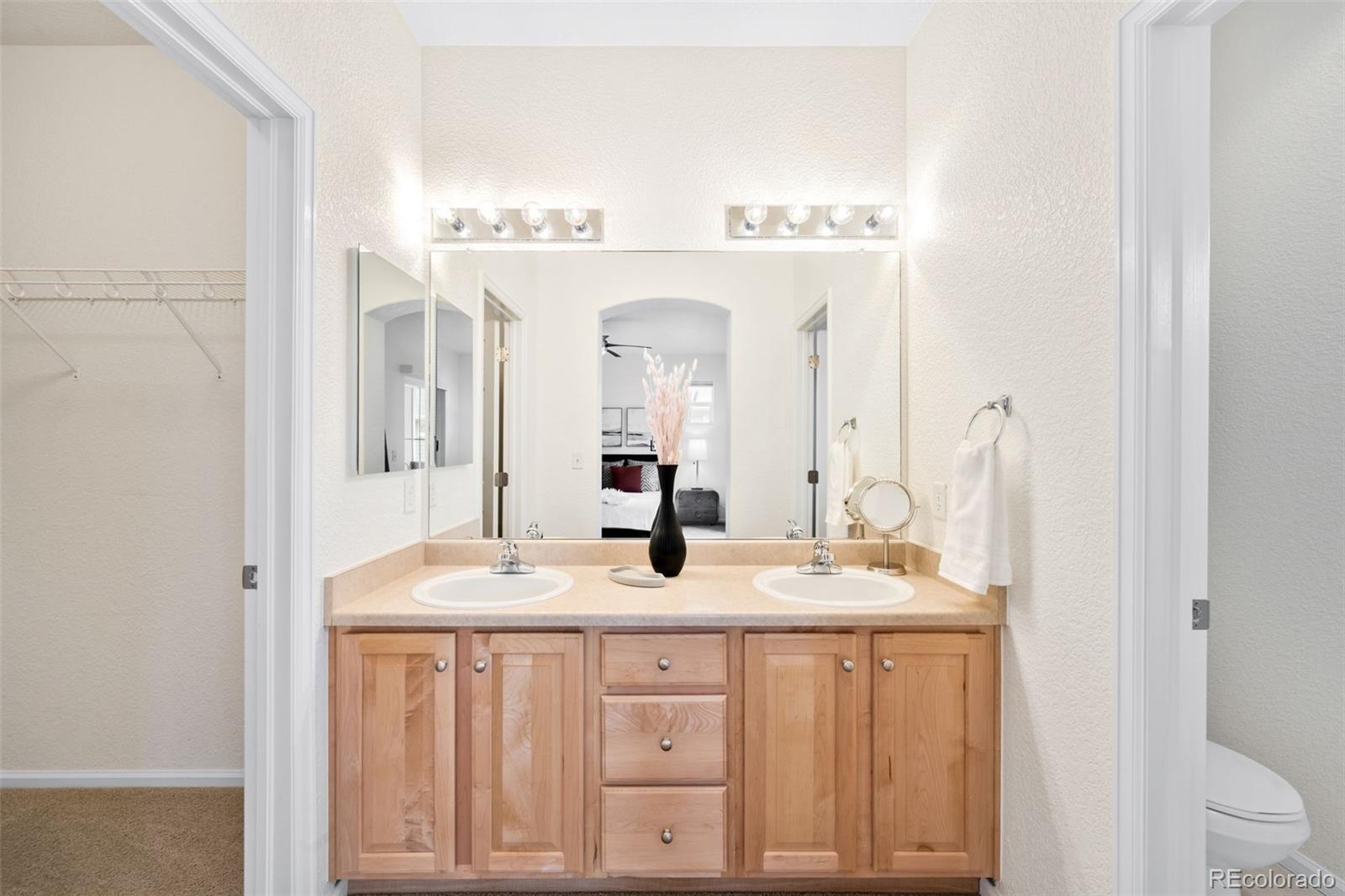 122 Whitehaven Circle Highlands Ranch CO 80129