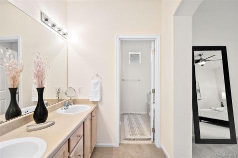122 Whitehaven Circle Highlands Ranch CO 80129