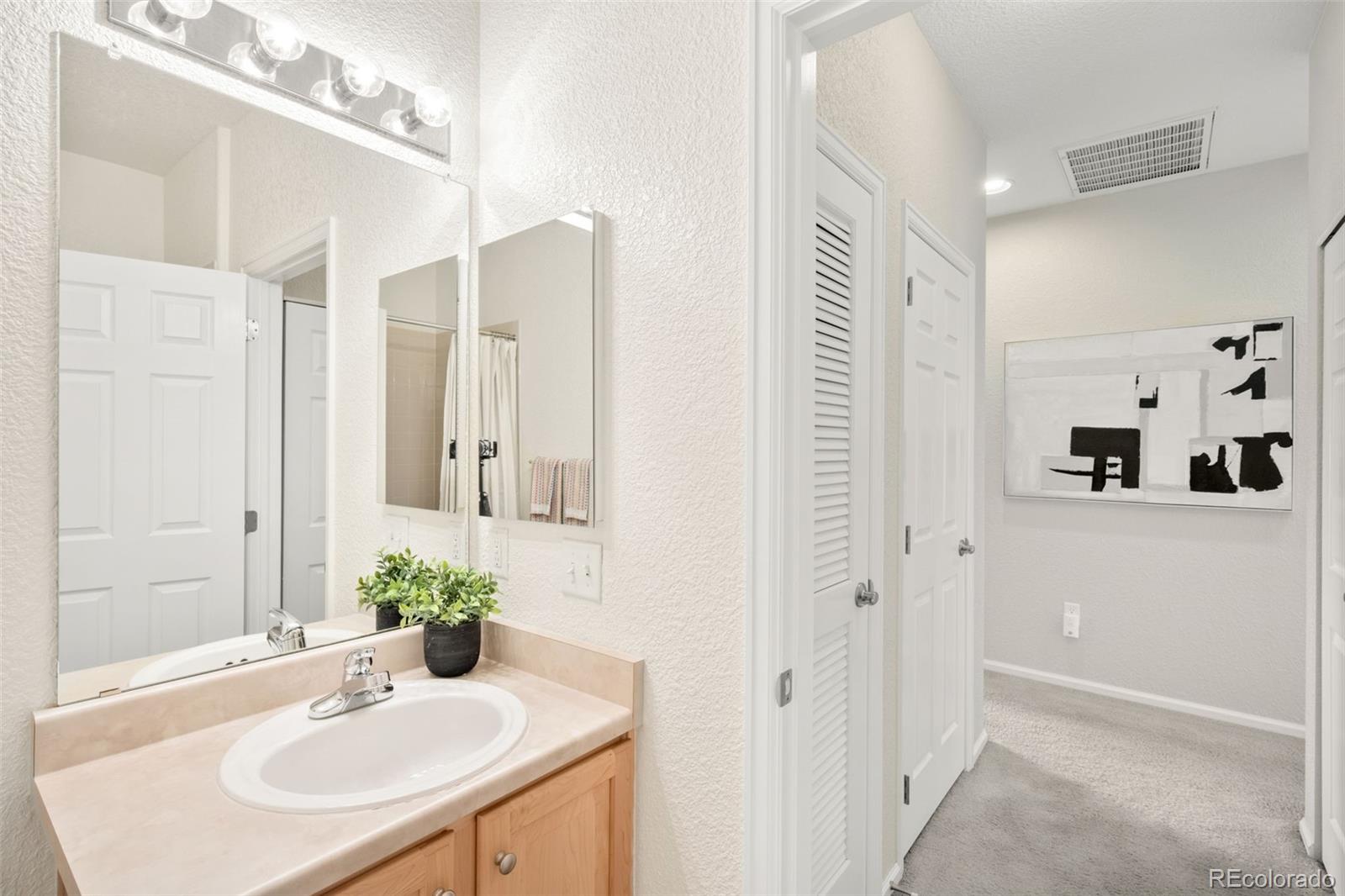 122 Whitehaven Circle Highlands Ranch CO 80129