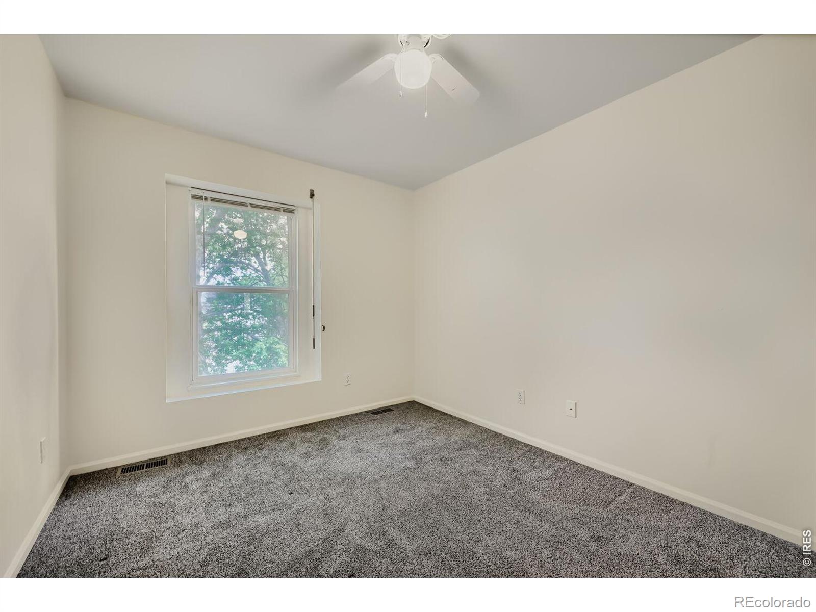 2112 Meadow Court Longmont CO 80501