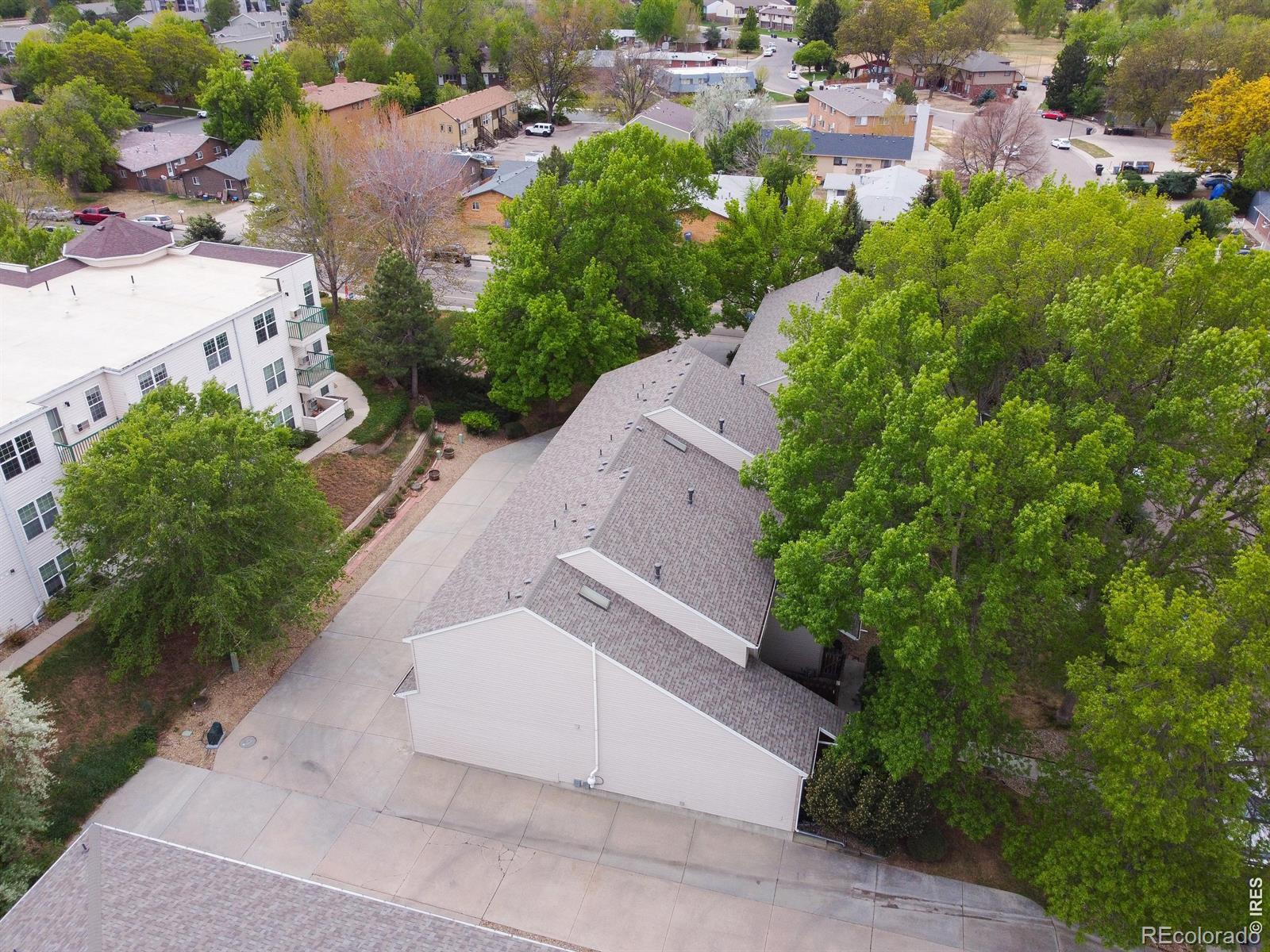2112 Meadow Court Longmont CO 80501