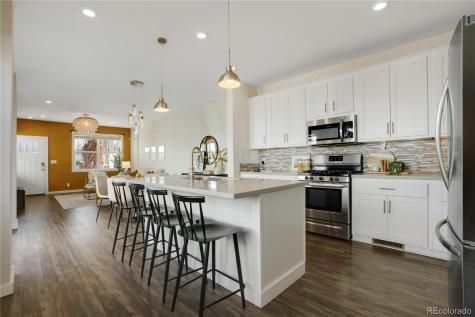 1777 Alton Street Aurora CO 80010