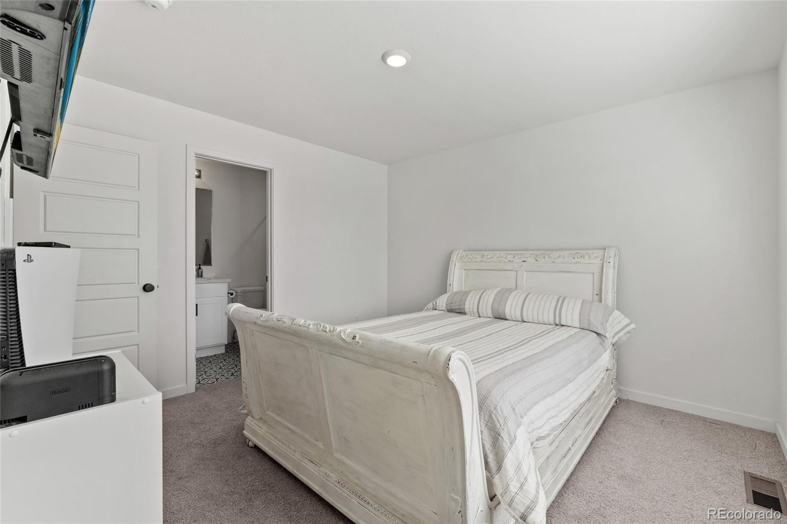 281 Oriole Way Johnstown CO 80534
