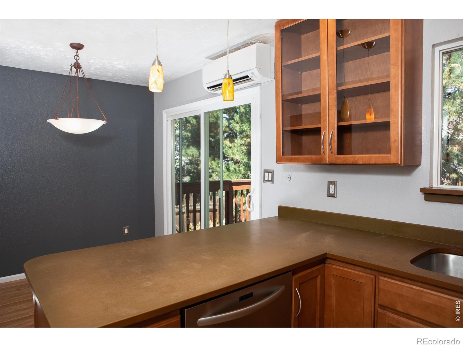 5481 White Place Boulder CO 80303