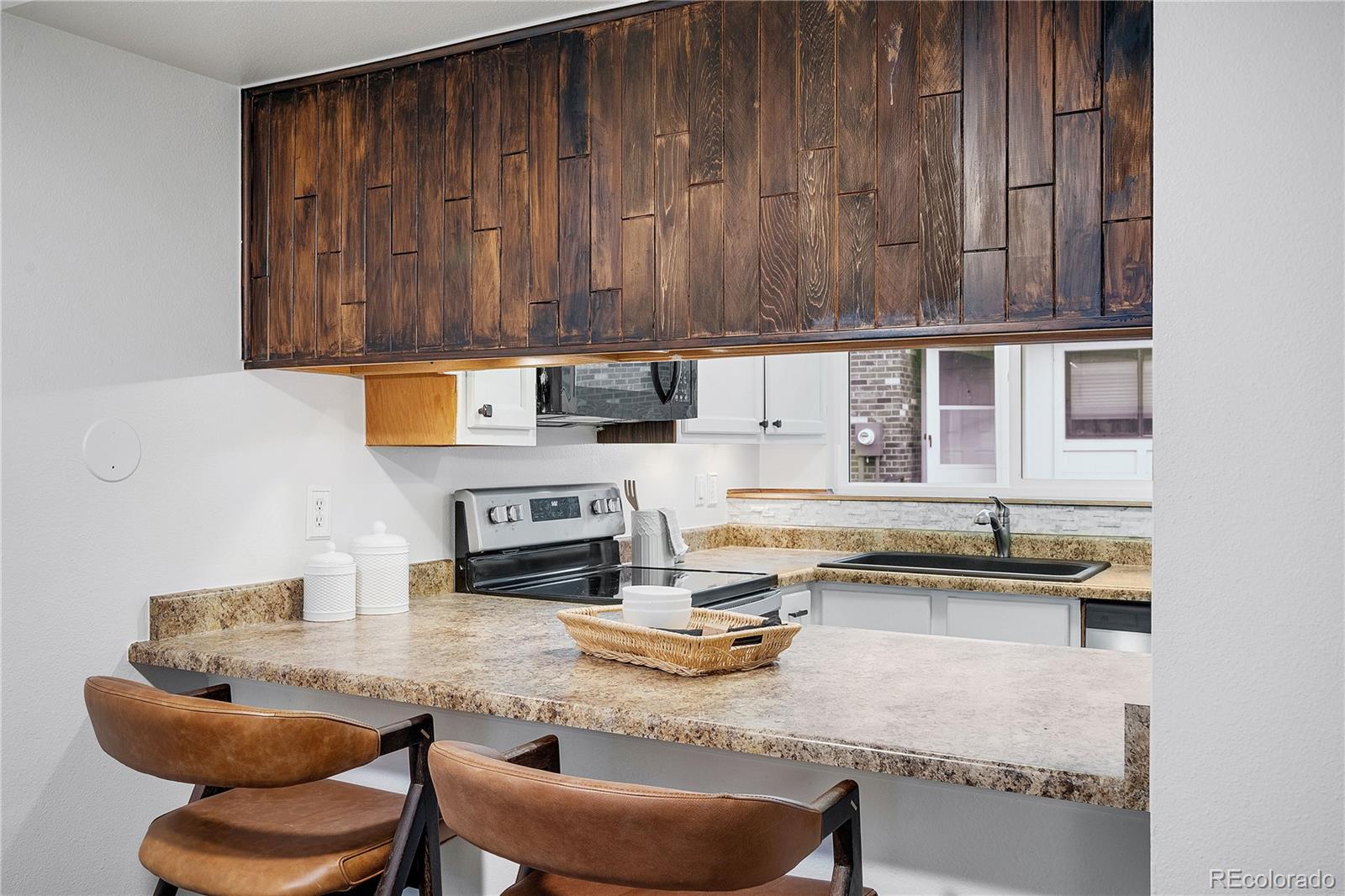 6855 W 84th Way Arvada CO 80003