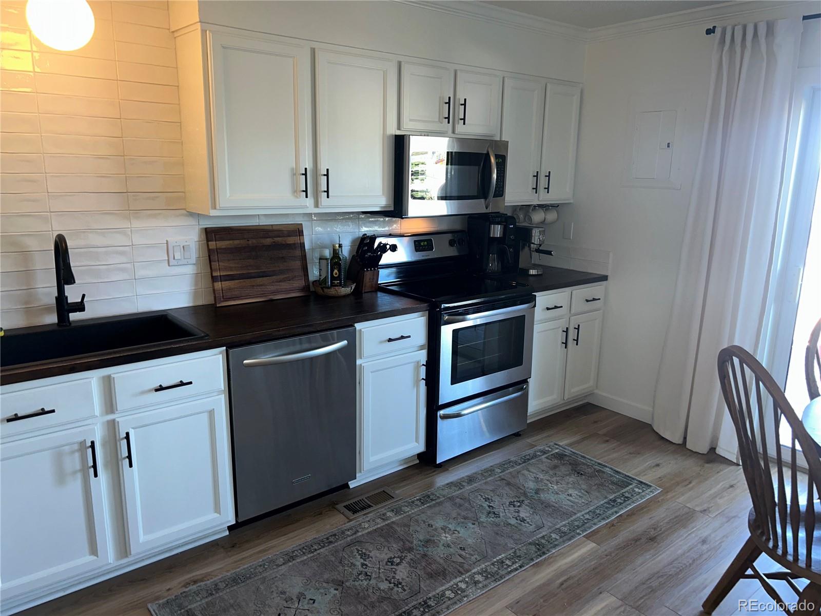 2085 Oakcrest Circle Castle Rock CO 80104