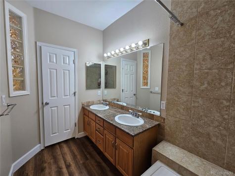 21 Woodland Circle Highlands Ranch CO 80126