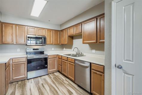 5722 S Addison Way Aurora CO 80016