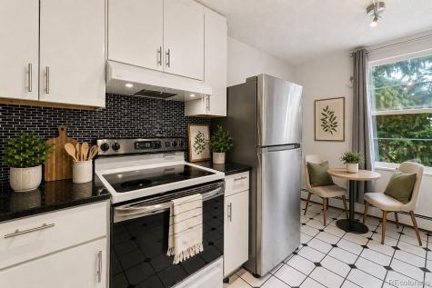 2150 S Vaughn Way Aurora CO 80014