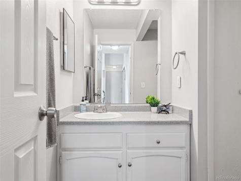 14439 E 1st Drive Aurora CO 80011