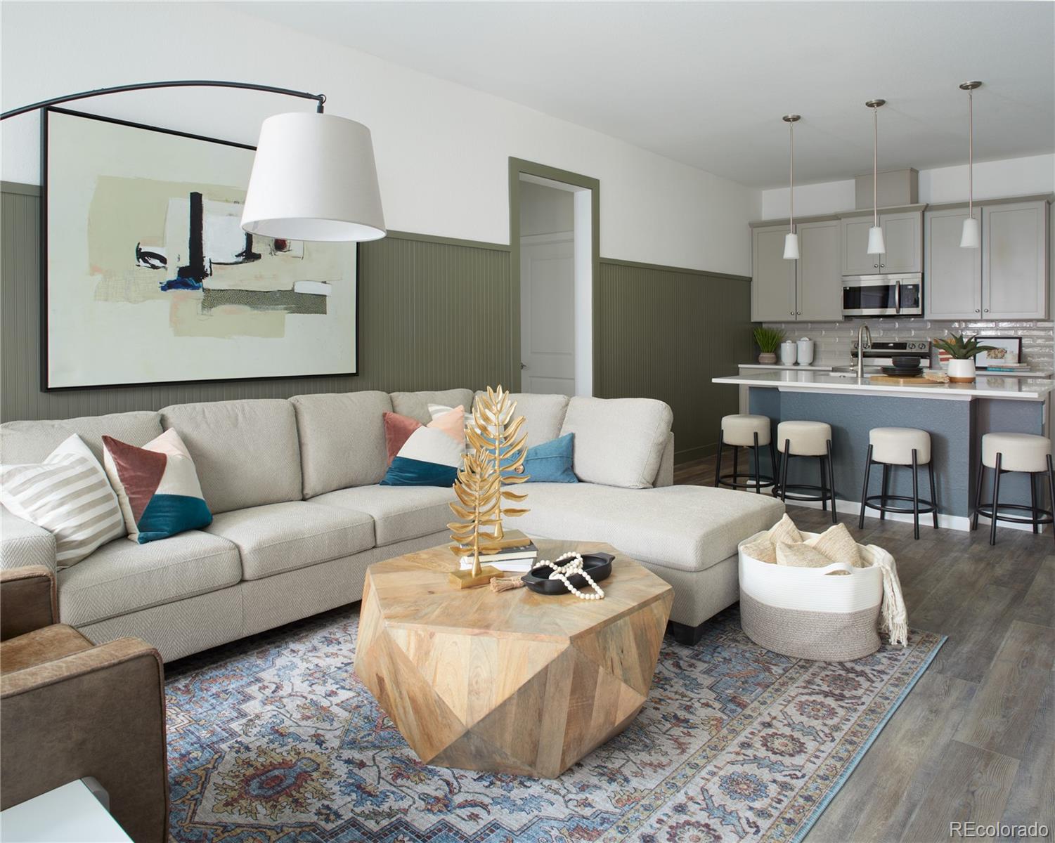 6153 N Ceylon Street Denver CO 80249