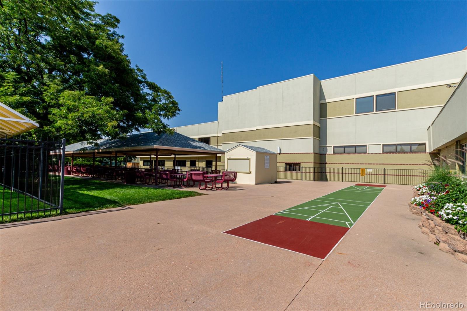 635 S Alton Way Denver CO 80247