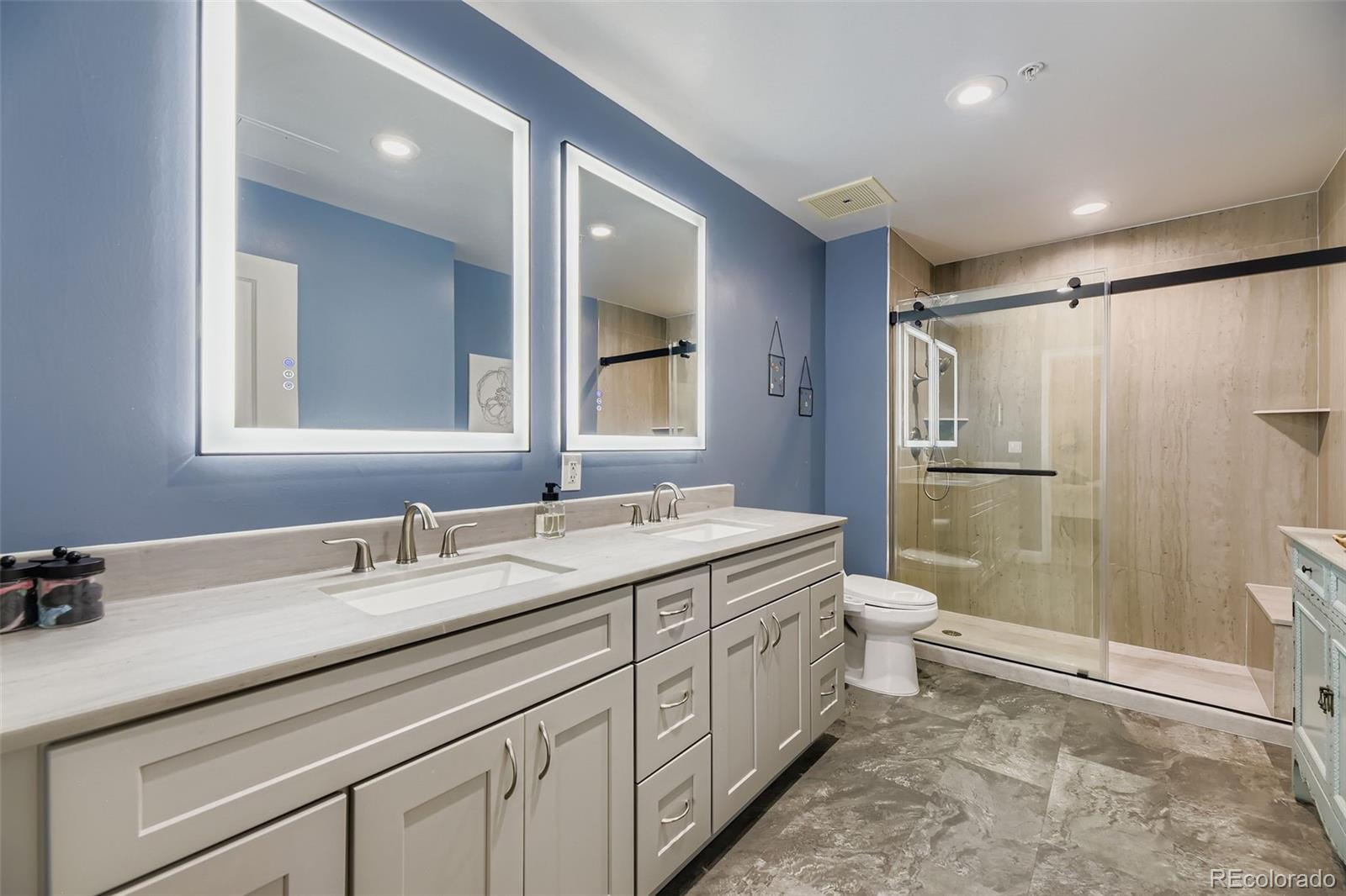 925 N Lincoln Street Denver CO 80203