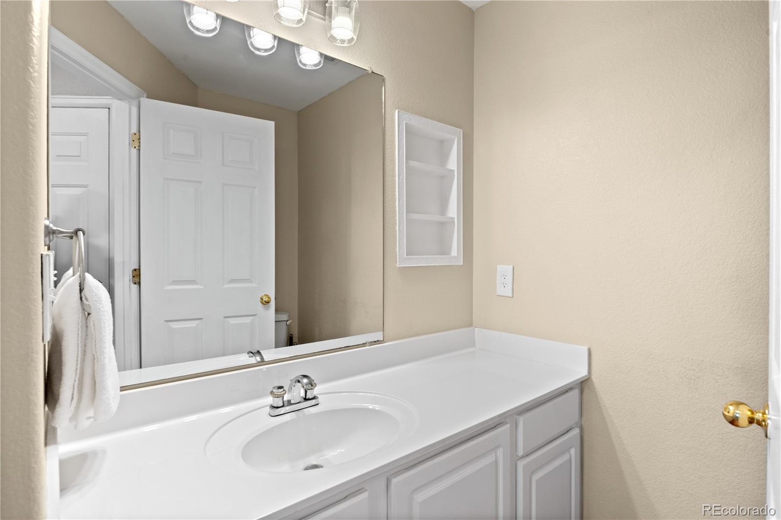 4643 S Abilene Circle Aurora CO 80015
