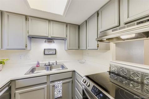 1868 S Ammons Street Lakewood CO 80232