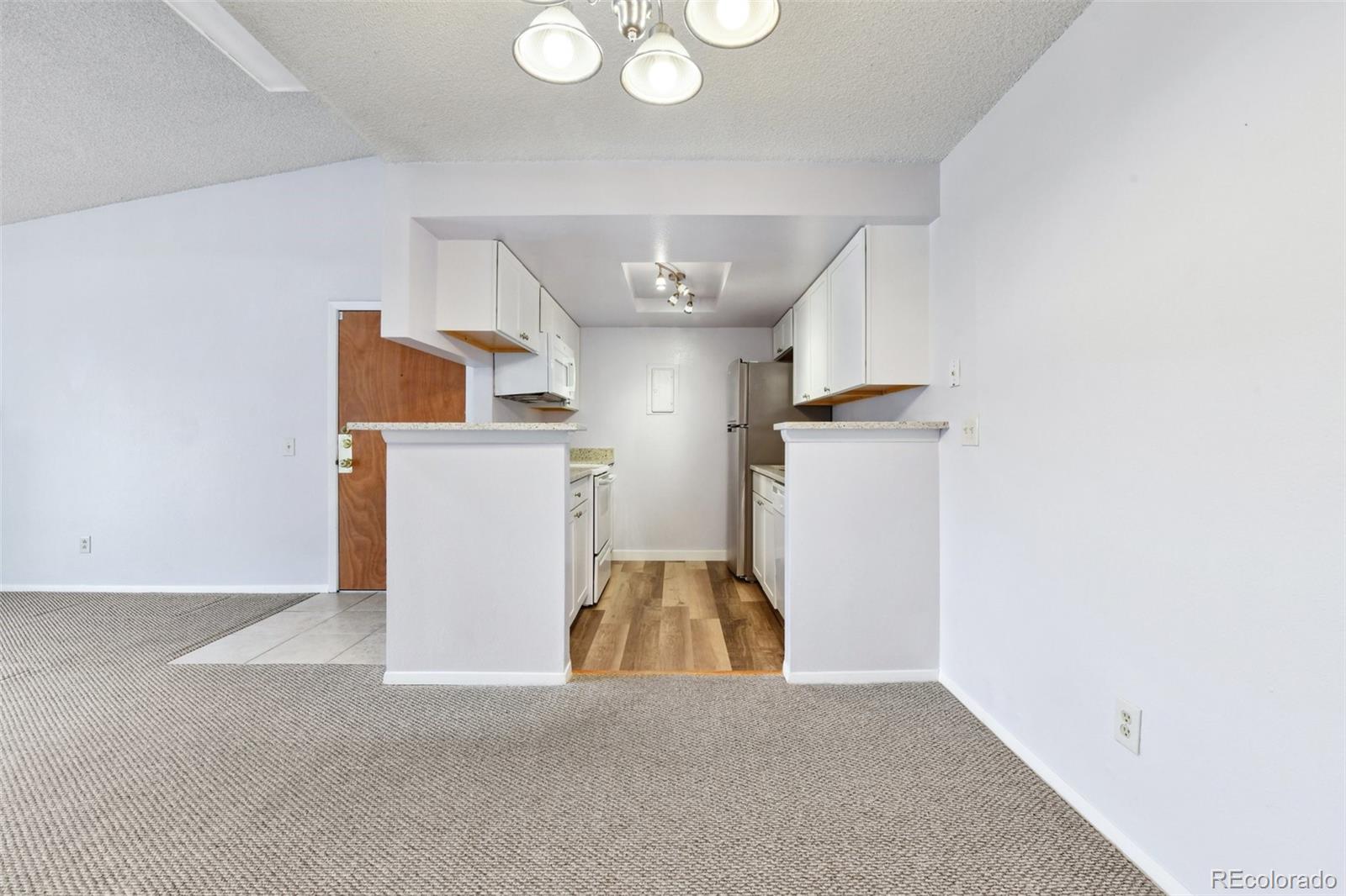 910 S Walden Street Aurora CO 80017