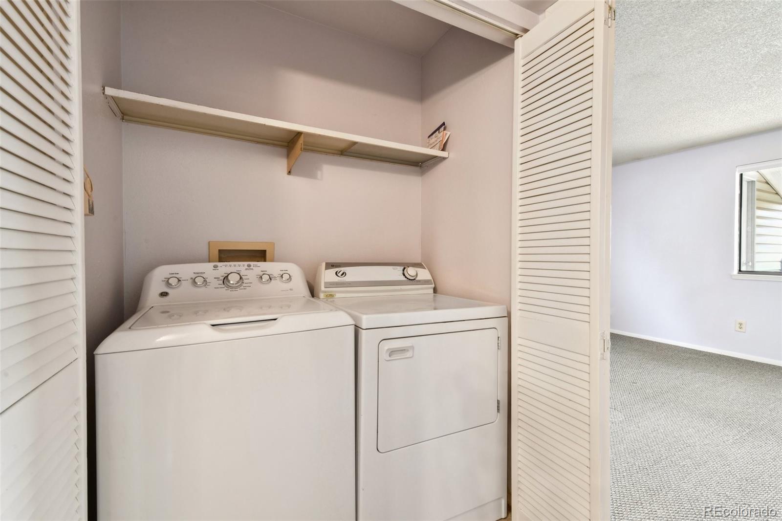 910 S Walden Street Aurora CO 80017