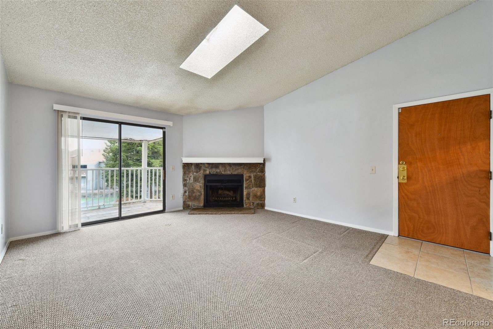 910 S Walden Street Aurora CO 80017