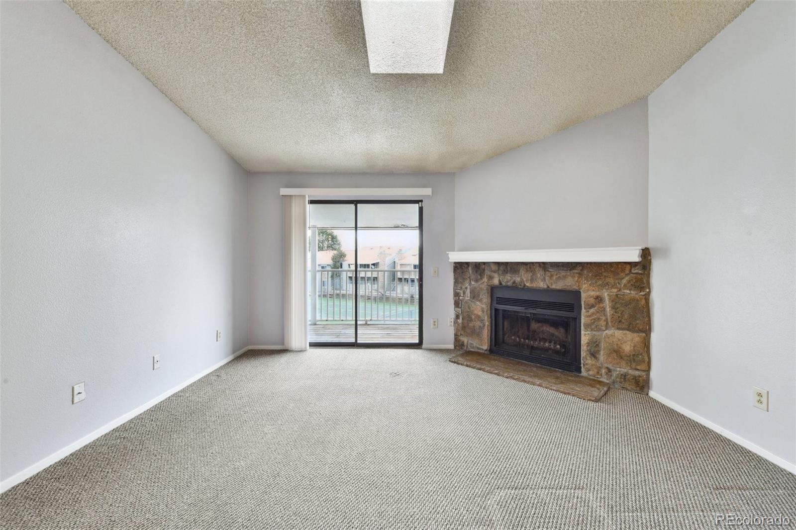 910 S Walden Street Aurora CO 80017