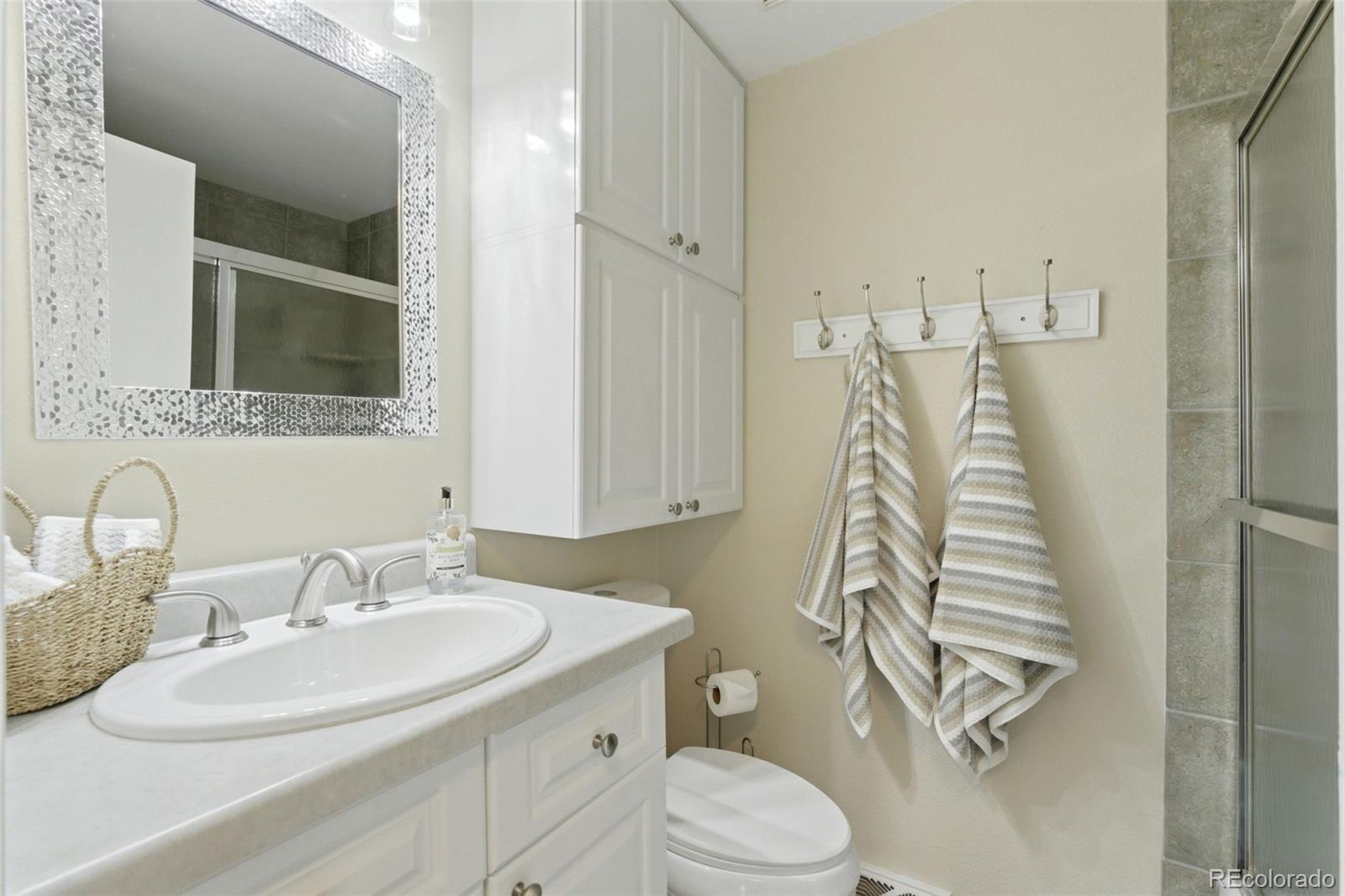 7353 S Knolls Way Centennial CO 80122