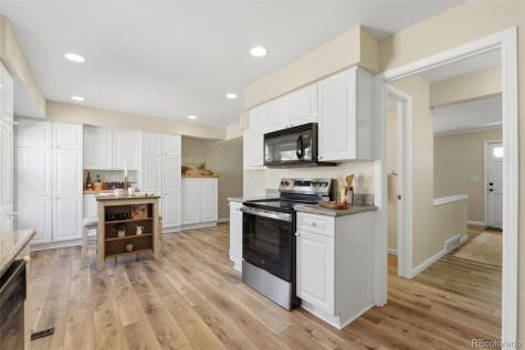 7353 S Knolls Way Centennial CO 80122