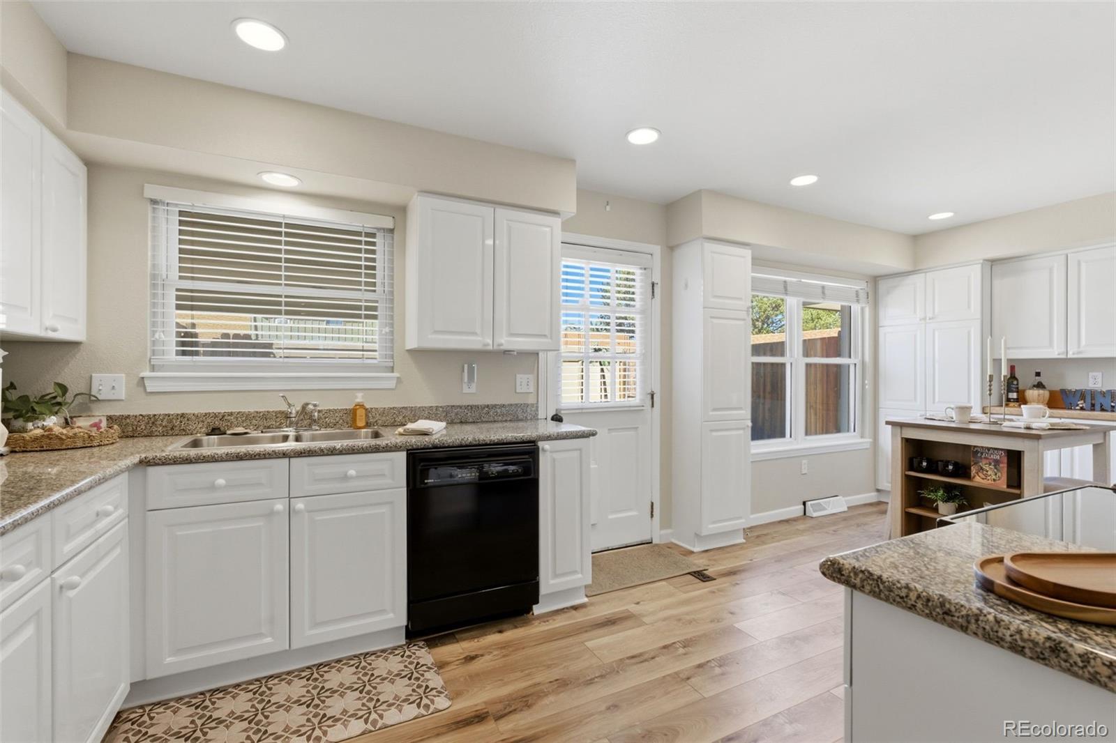 7353 S Knolls Way Centennial CO 80122