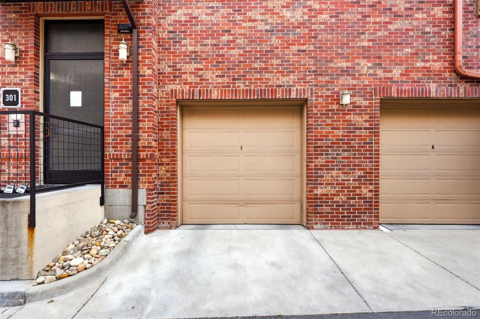 301 Inverness Way S Englewood CO 80112