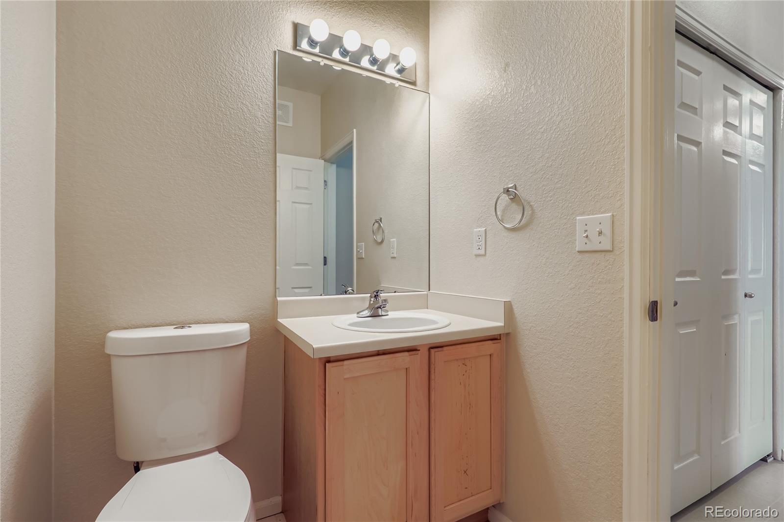 5255 Memphis Street Denver CO 80239