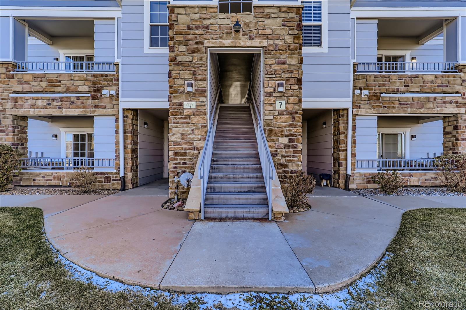 5255 Memphis Street Denver CO 80239