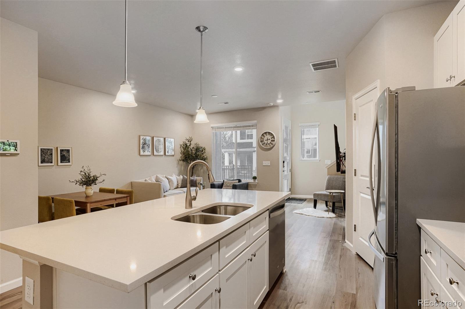 1909 S Poplar Court Denver CO 80224