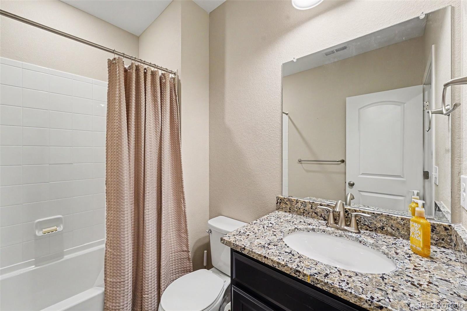 7602 S Yakima Court Aurora CO 80016