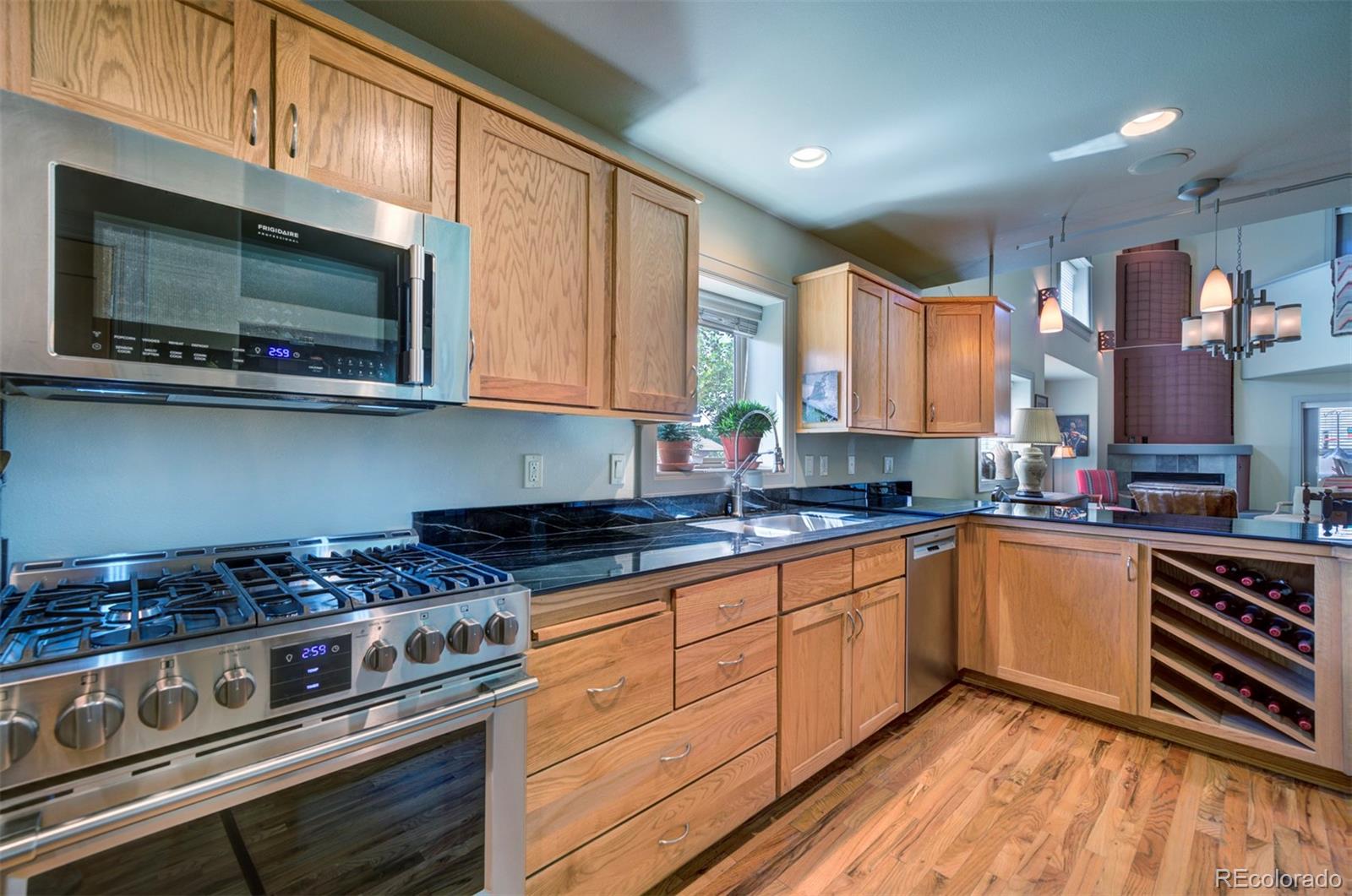 105 Aberdeen Bluff Pueblo CO 81004