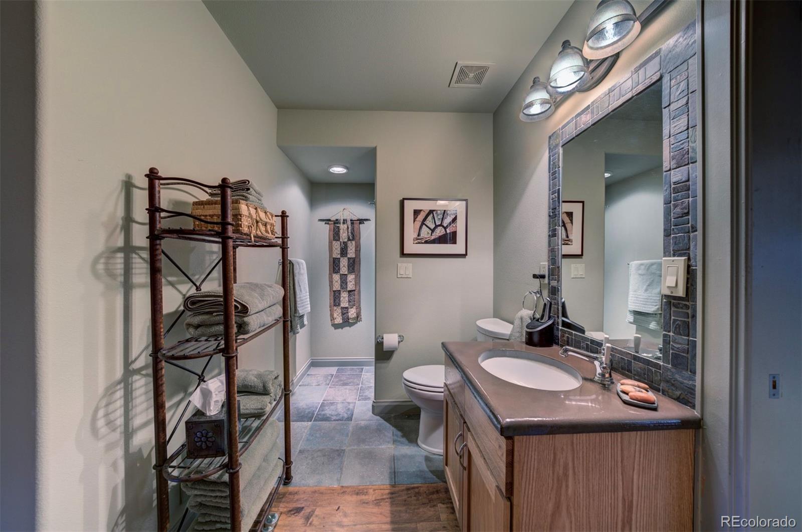 105 Aberdeen Bluff Pueblo CO 81004