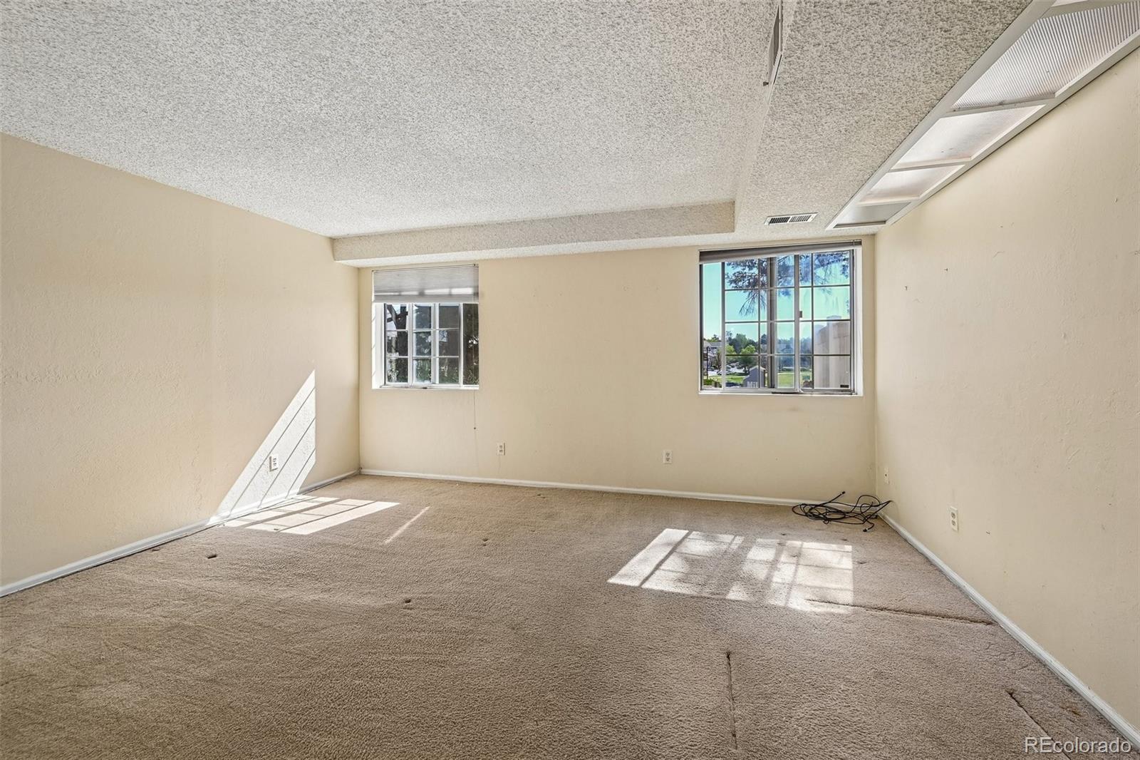 3990 S Rifle Court Aurora CO 80013
