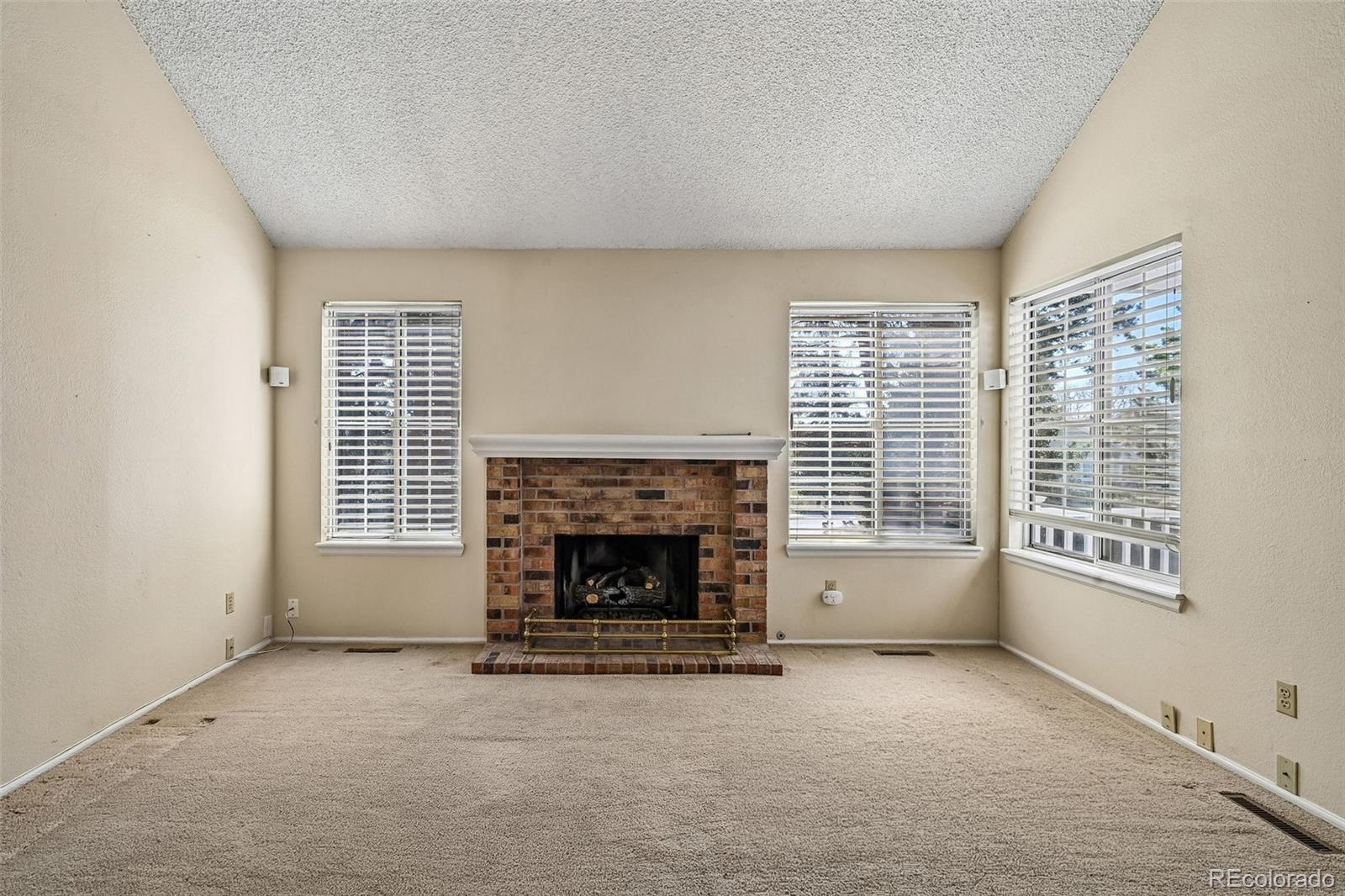 3990 S Rifle Court Aurora CO 80013