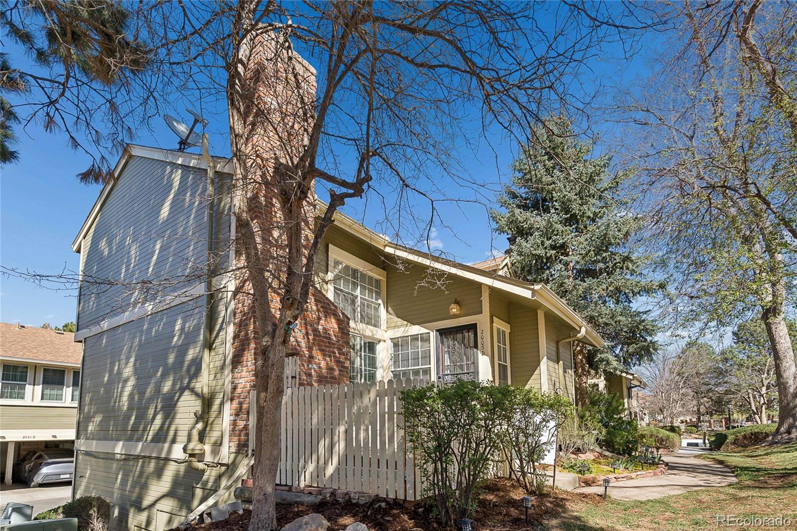 2003 S Helena Street Aurora CO 80013