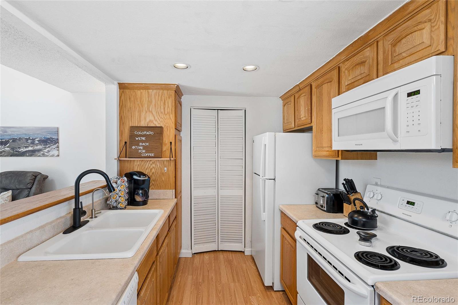 2003 S Helena Street Aurora CO 80013