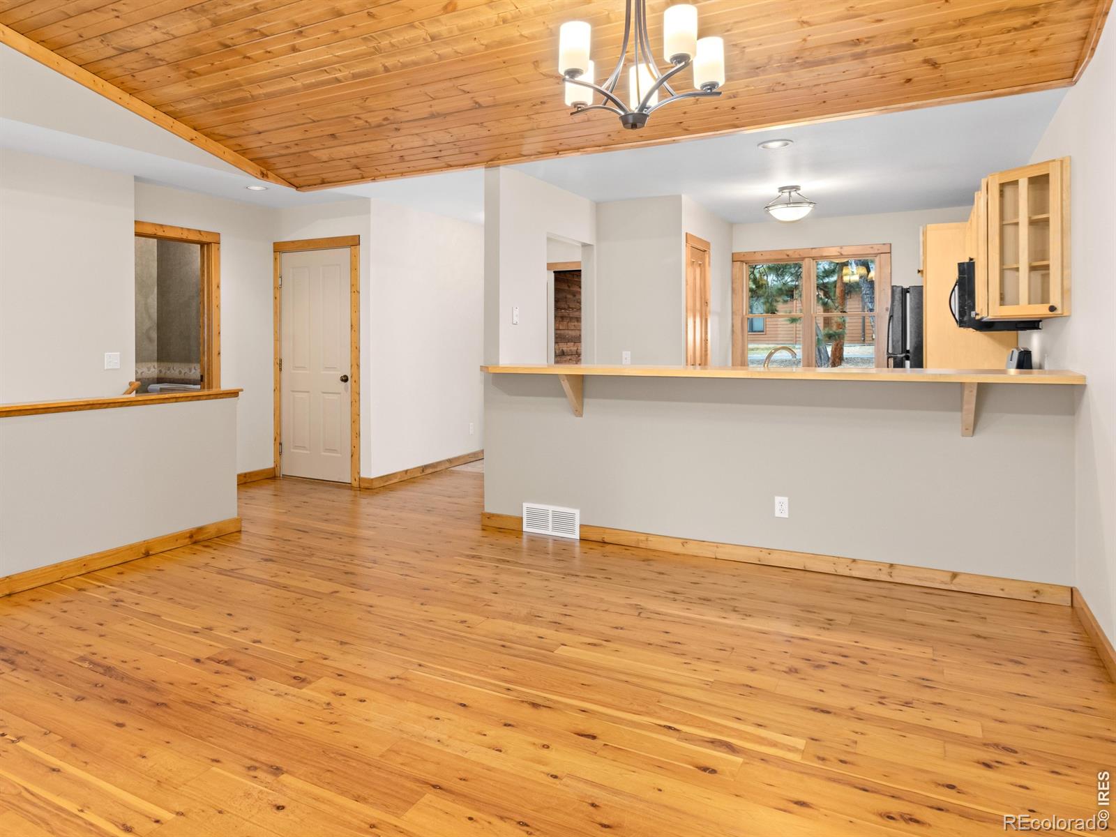 1431 S Saint Vrain Avenue Estes Park CO 80517