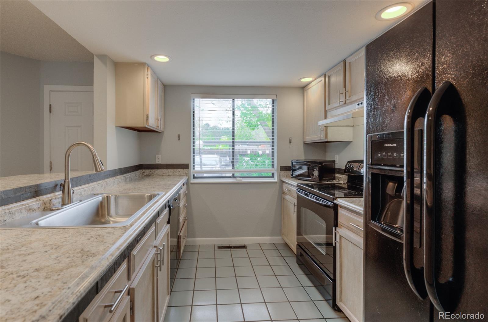 2972 Shady Hollow W Boulder CO 80304