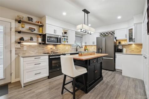 6948 Buckskin Drive Littleton CO 80125