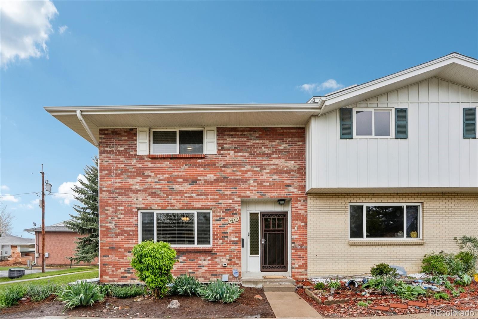 9183 E Oxford Drive Denver CO 80237