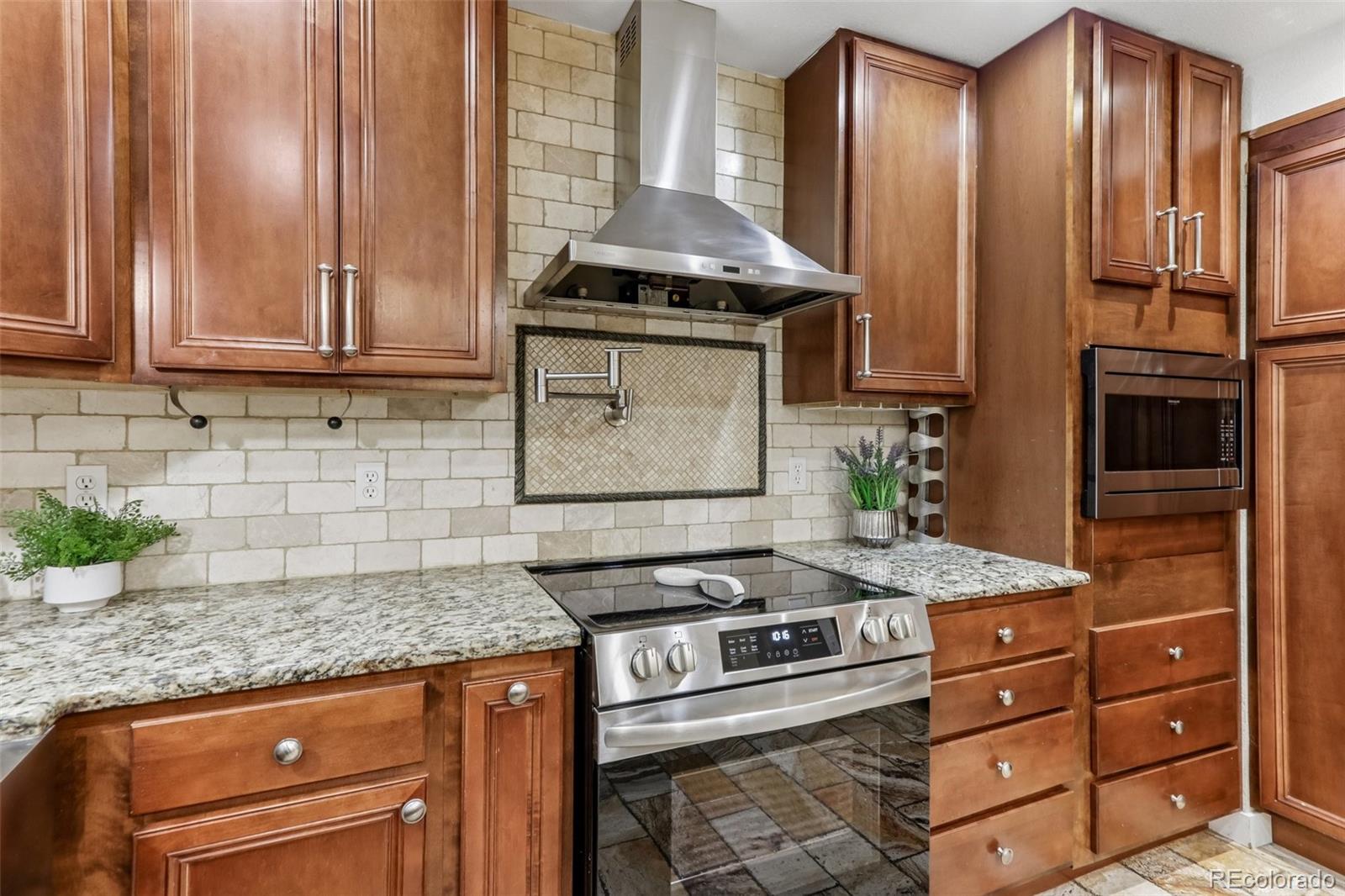 9183 E Oxford Drive Denver CO 80237
